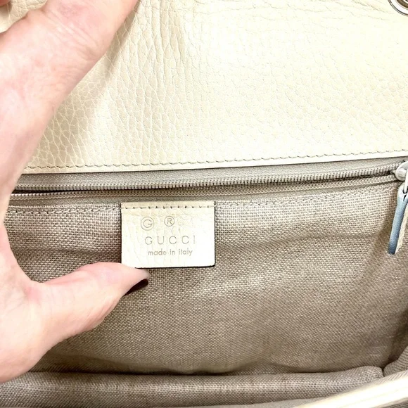 Gucci Cream Leather Shoulder Bag with Gold Hardware - Picture 5 of 10